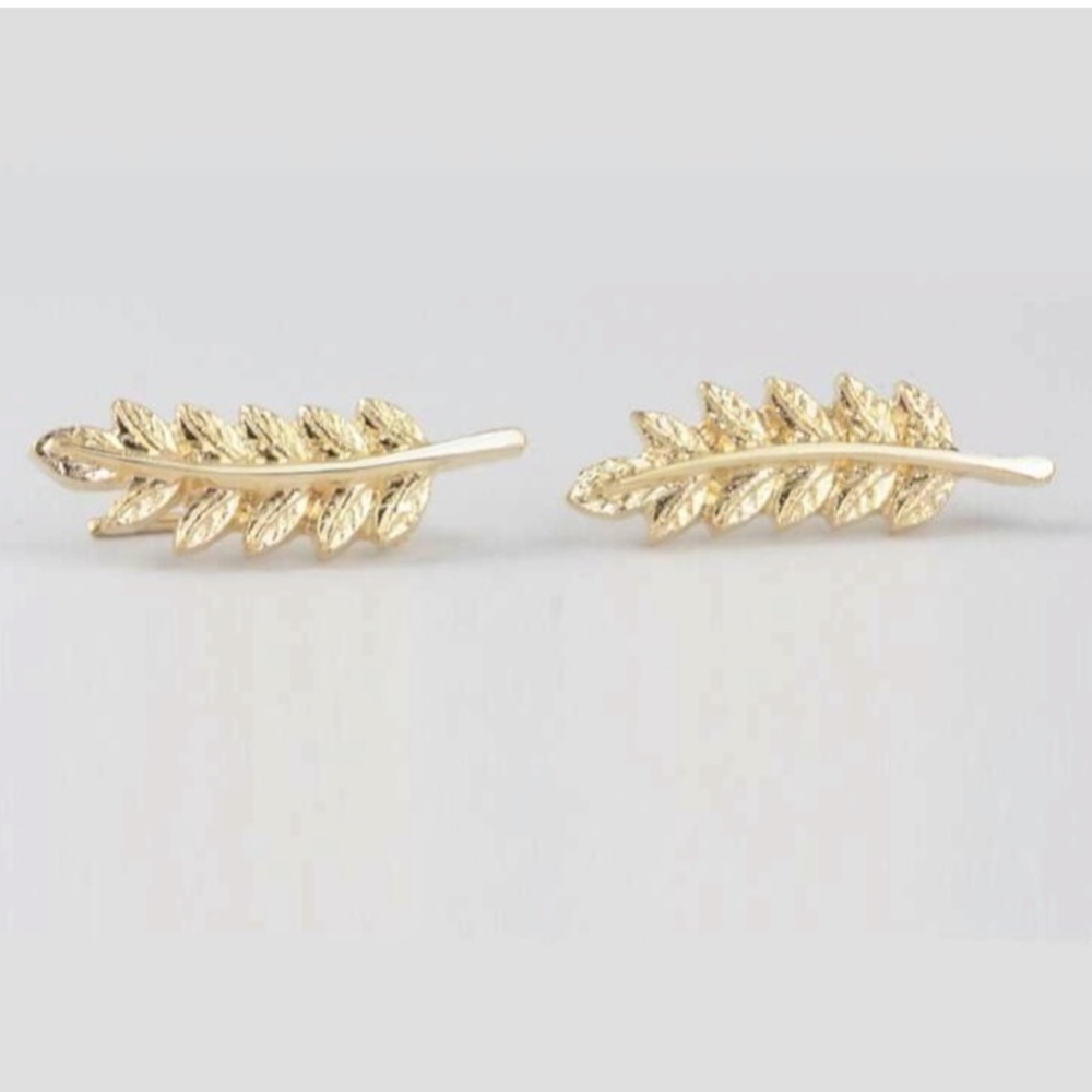 NWT GOLD LEAF MINIMALIST CLIMBER EARRINGS - Picture 3 of 4